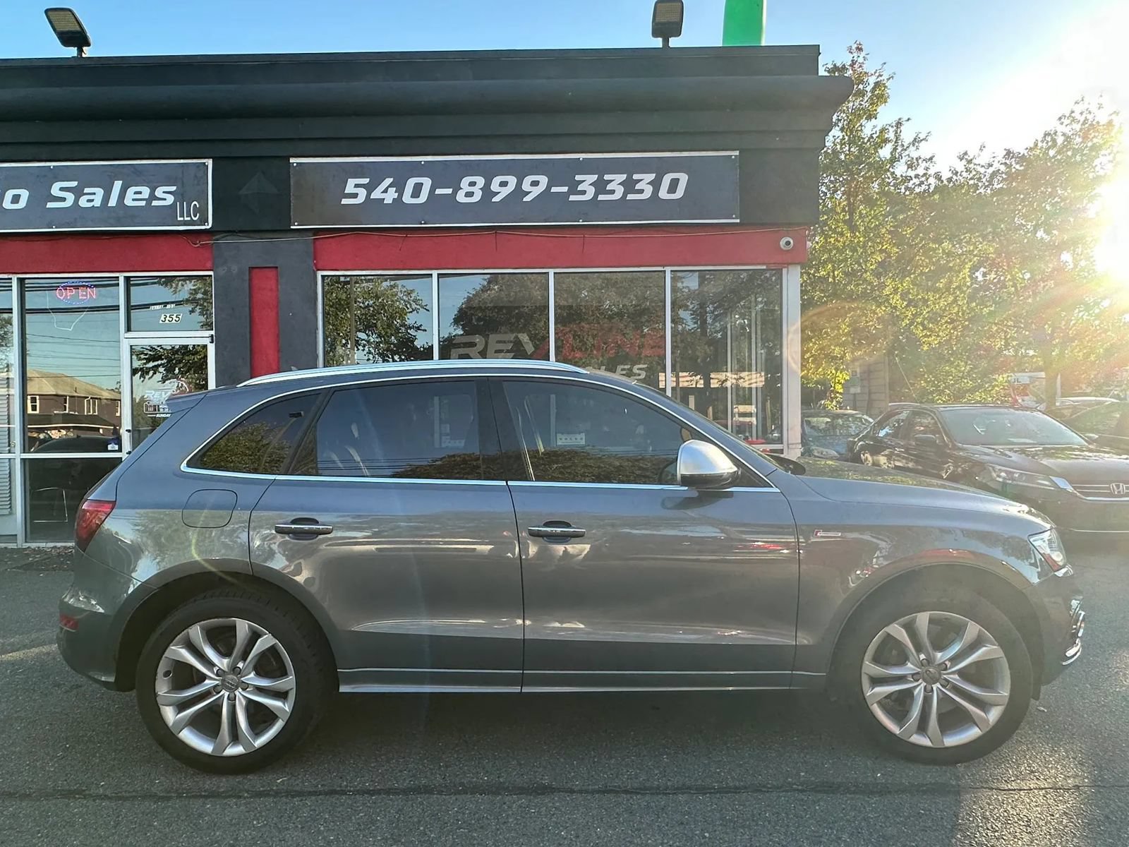 Used 2016 Audi SQ5 Premium Plus w/ Technology Package AWD/4WD image 7