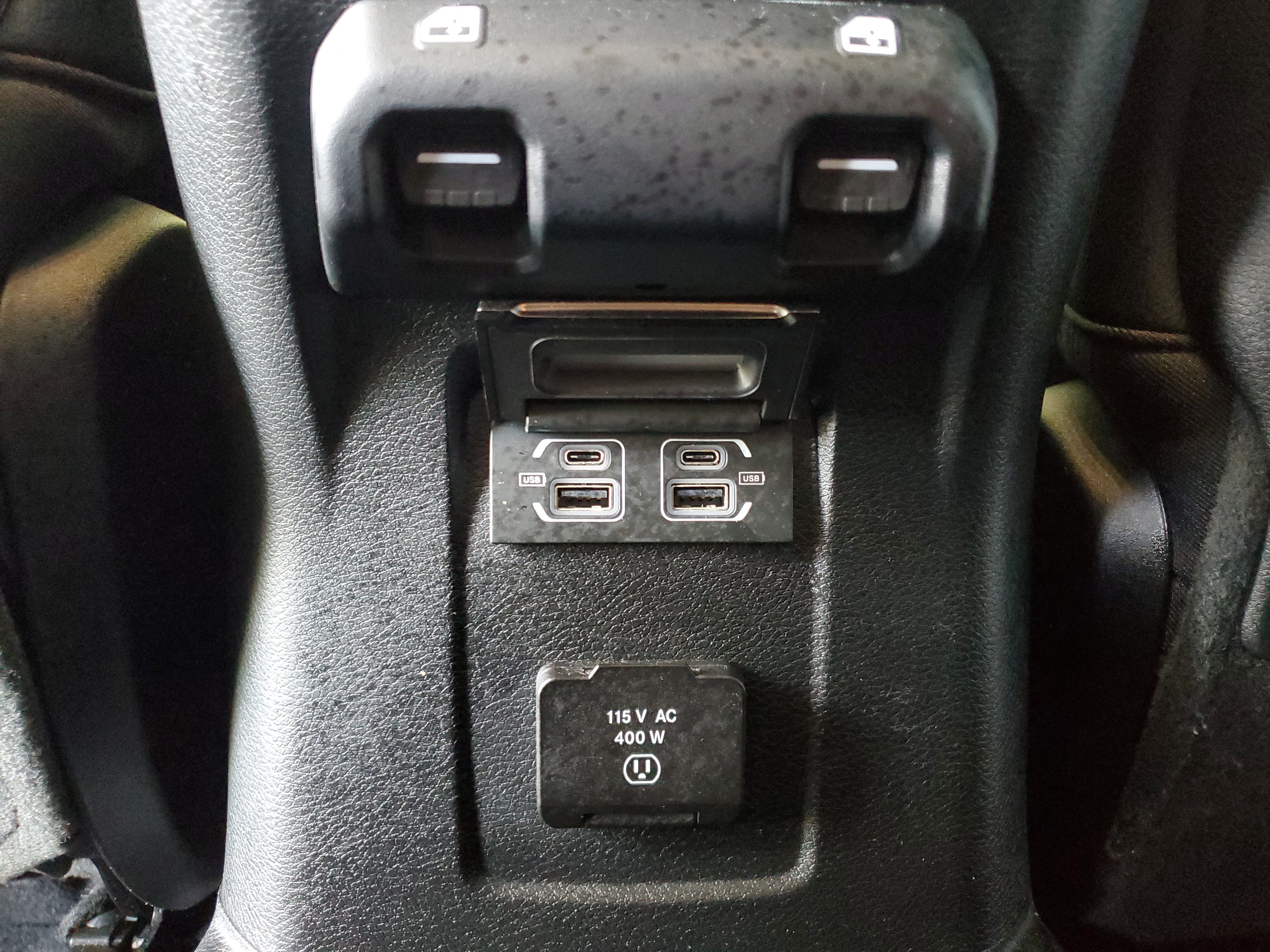 Used 2023 Jeep Gladiator Mojave w/ LED Lighting Group AWD/4WD image 13