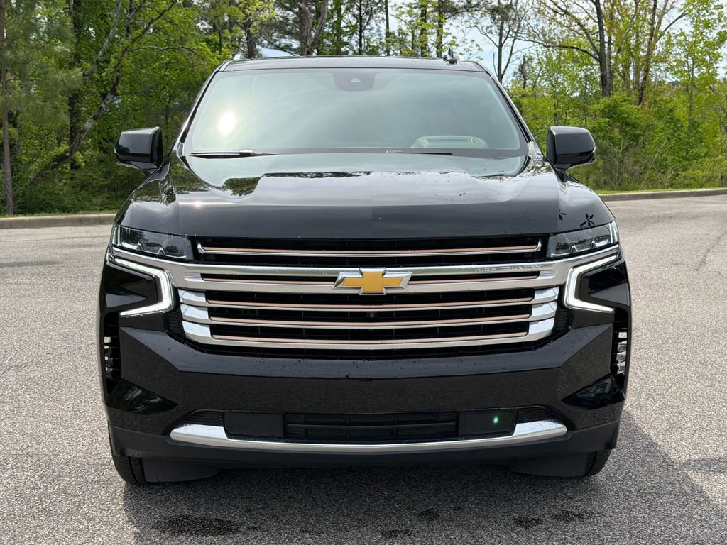 Used 2024 Chevrolet Tahoe High Country AWD/4WD image 5