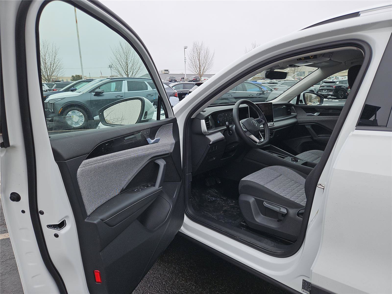 New 2026 Volkswagen Tiguan S AWD/4WD image 11