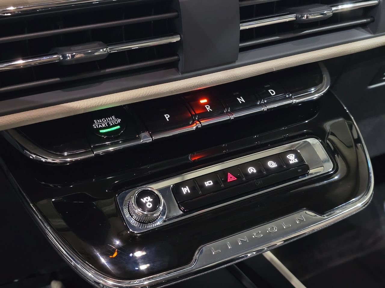 New 2026 Lincoln Corsair Reserve AWD/4WD image 26