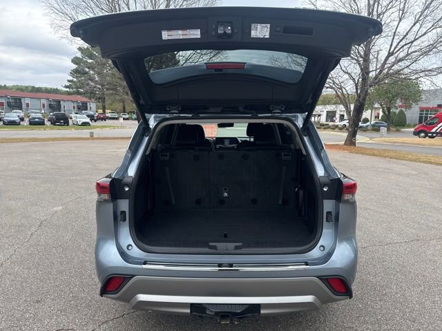 Used 2021 Toyota Highlander Platinum AWD/4WD image 19