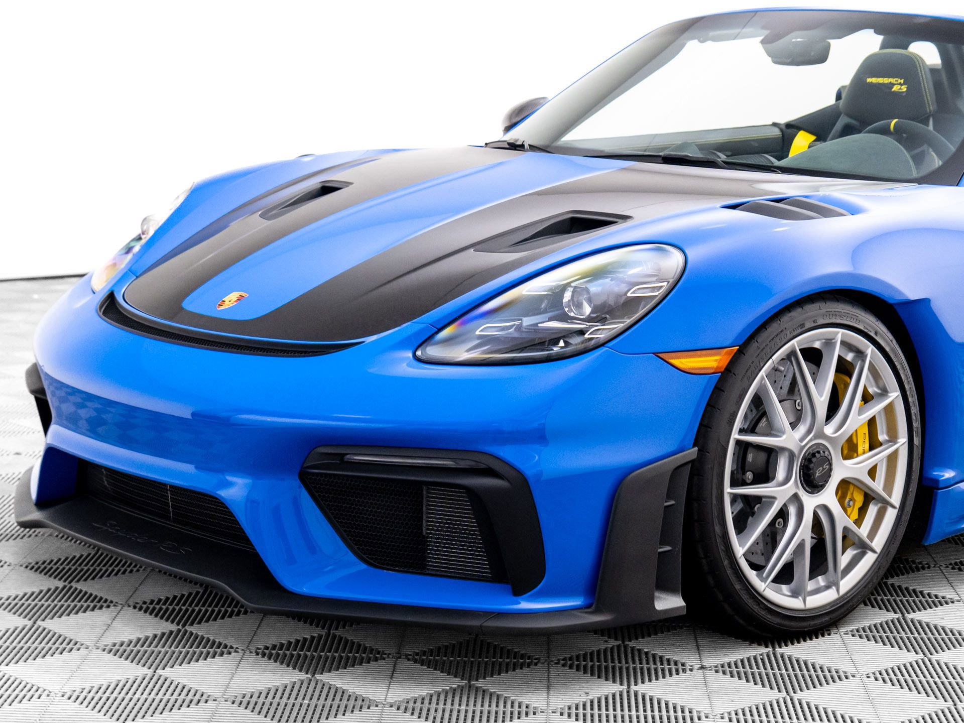 Used 2025 Porsche 718 Boxster Spyder RS image 38