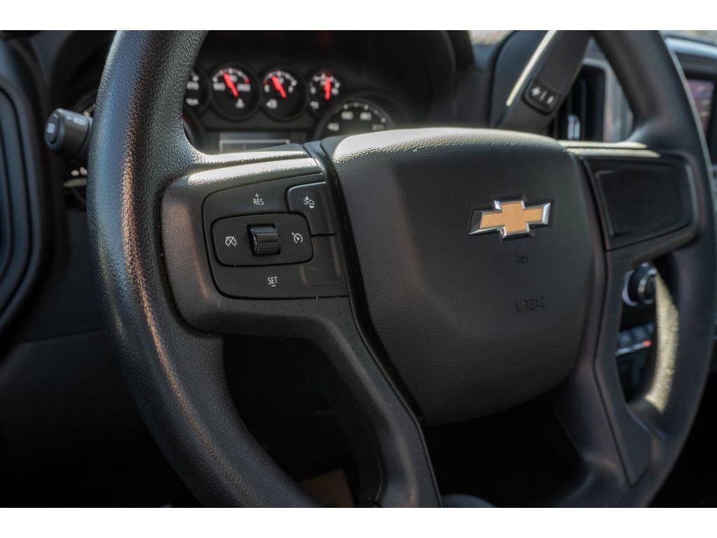 Used 2025 Chevrolet Silverado 1500 Custom image 22