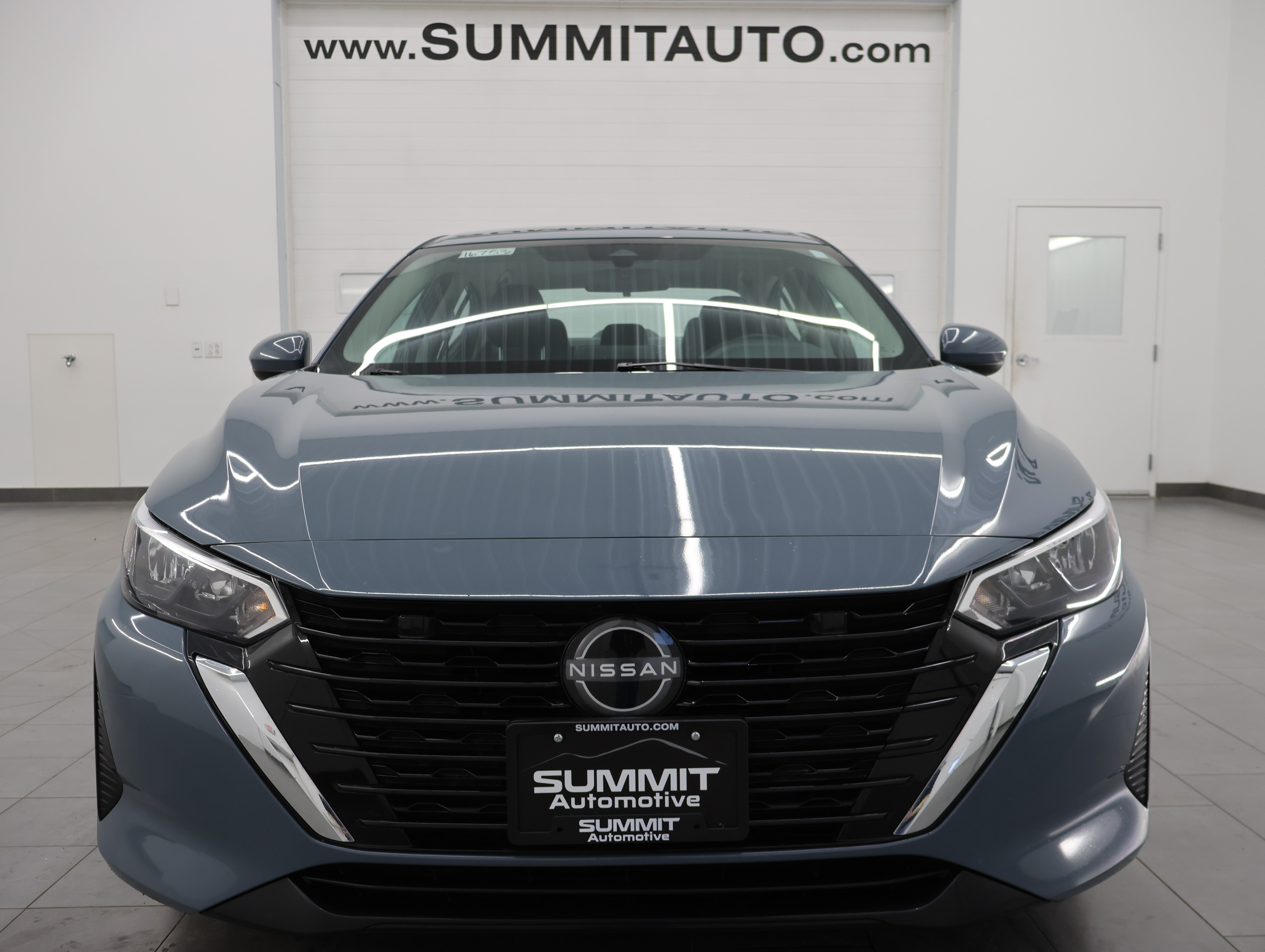 Used 2024 Nissan Sentra SV FWD image 20