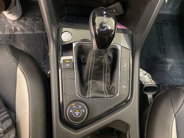 Used 2025 Volkswagen Taos SEL w/ Black Wheel Plus Package AWD/4WD image 26