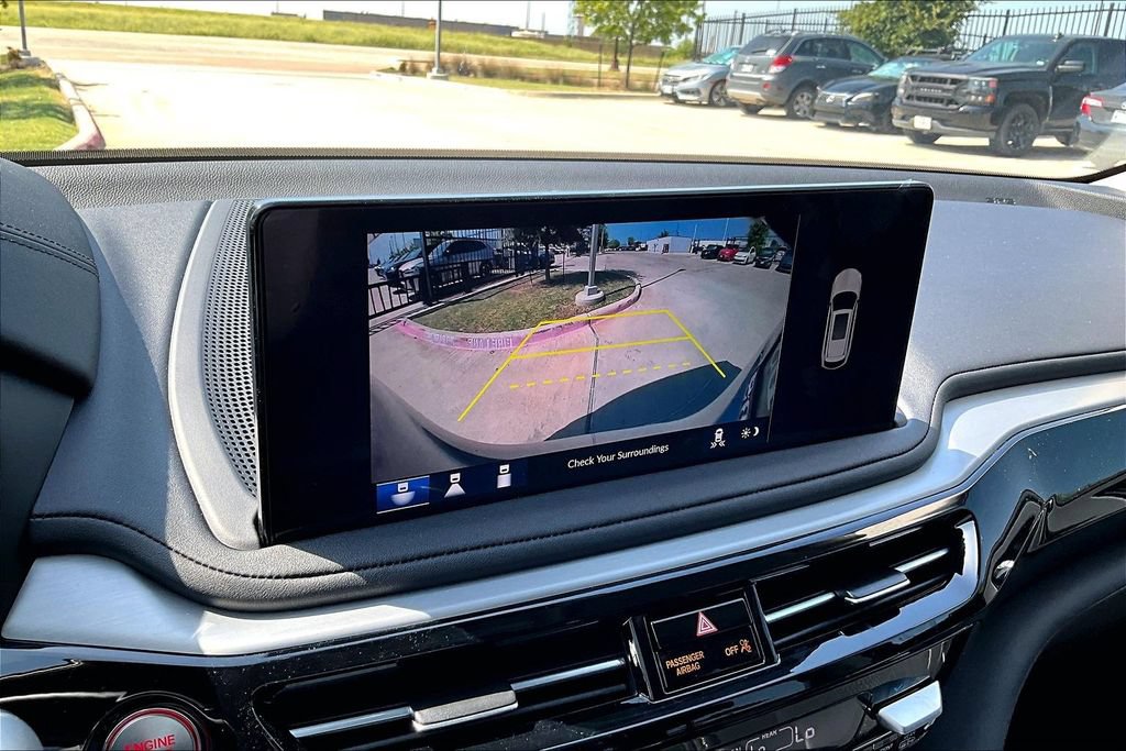 Certified 2026 Acura MDX w/ Technology Package FWD image 27