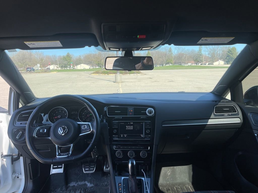 Used 2021 Volkswagen GTI S image 12