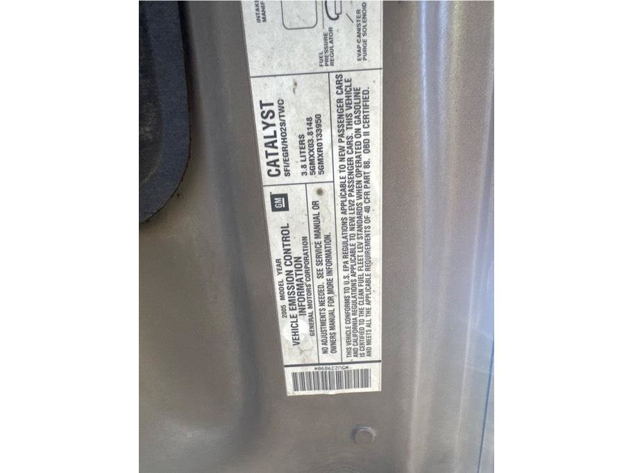 Used 2005 Buick Le Sabre Custom FWD image 24