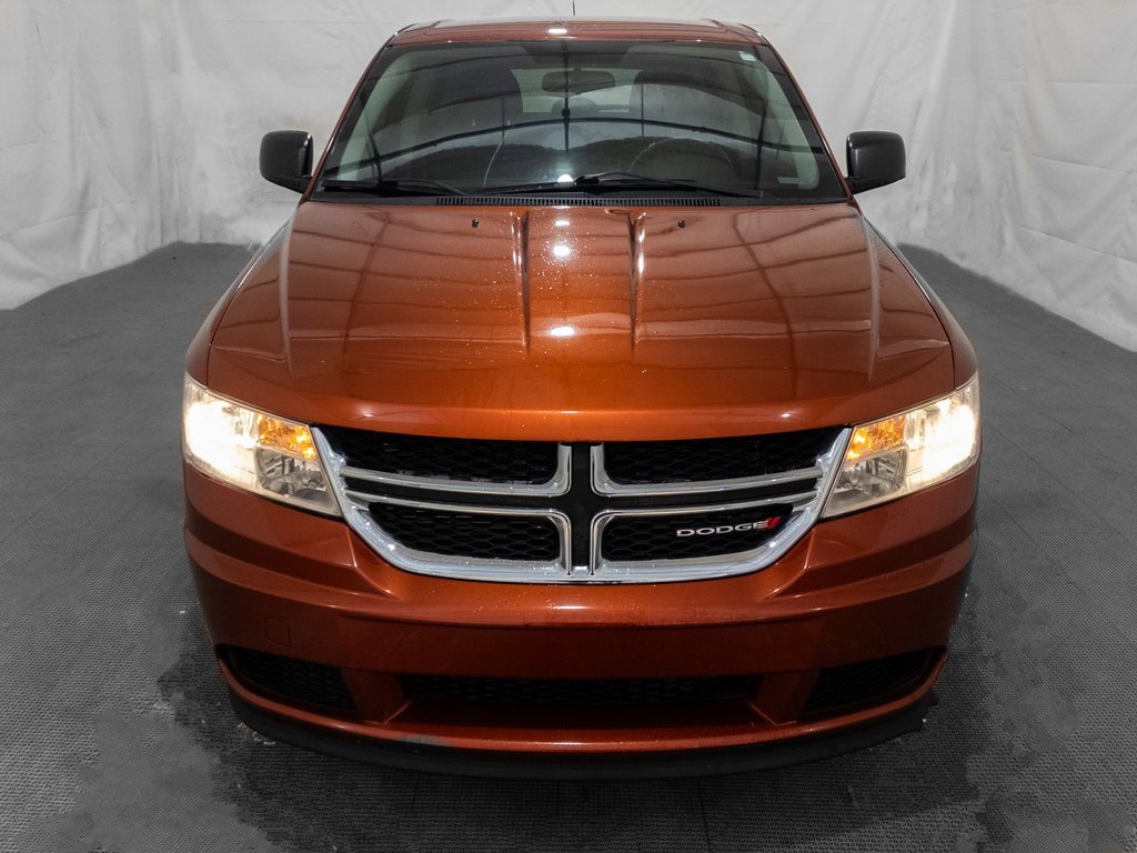 Used 2013 Dodge Journey SE image 2