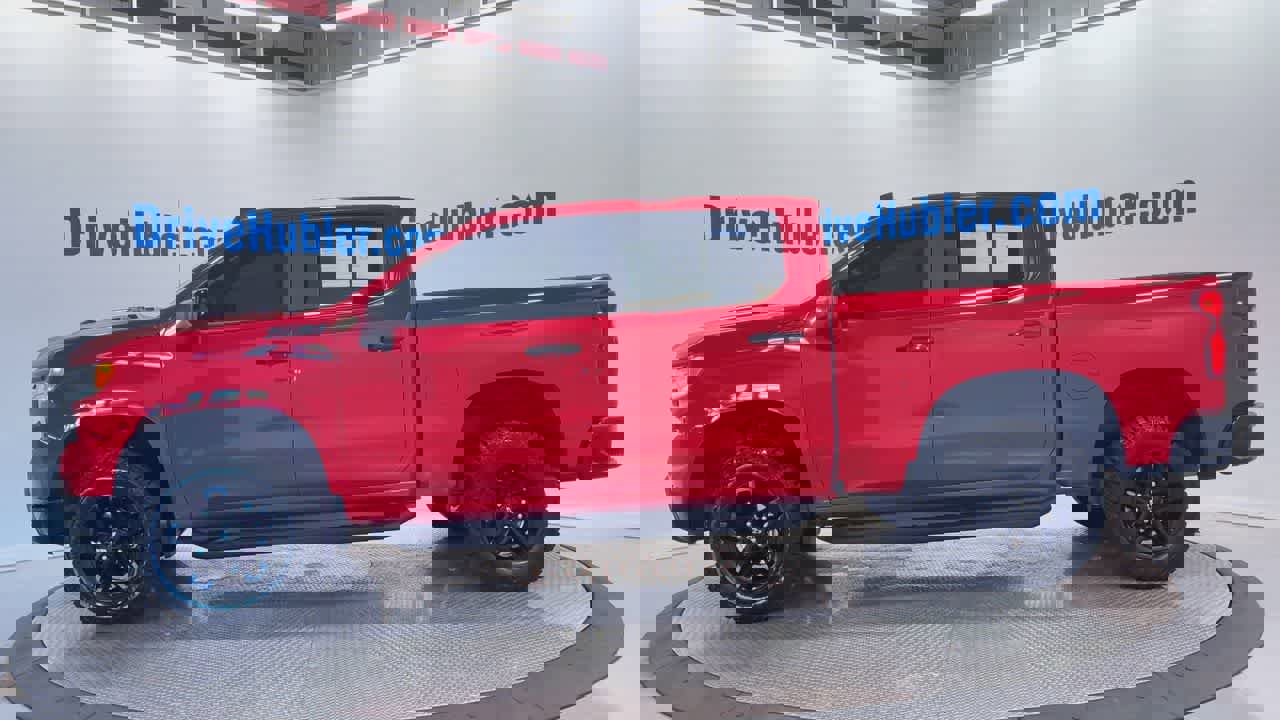 Used 2024 Chevrolet Silverado 1500 LT Trail Boss w/ Convenience Package II image 8