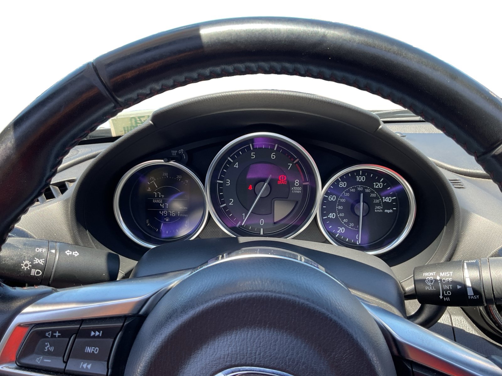 Used 2016 MAZDA MX-5 Miata Club w/ Brembo/BBS Package RWD image 12