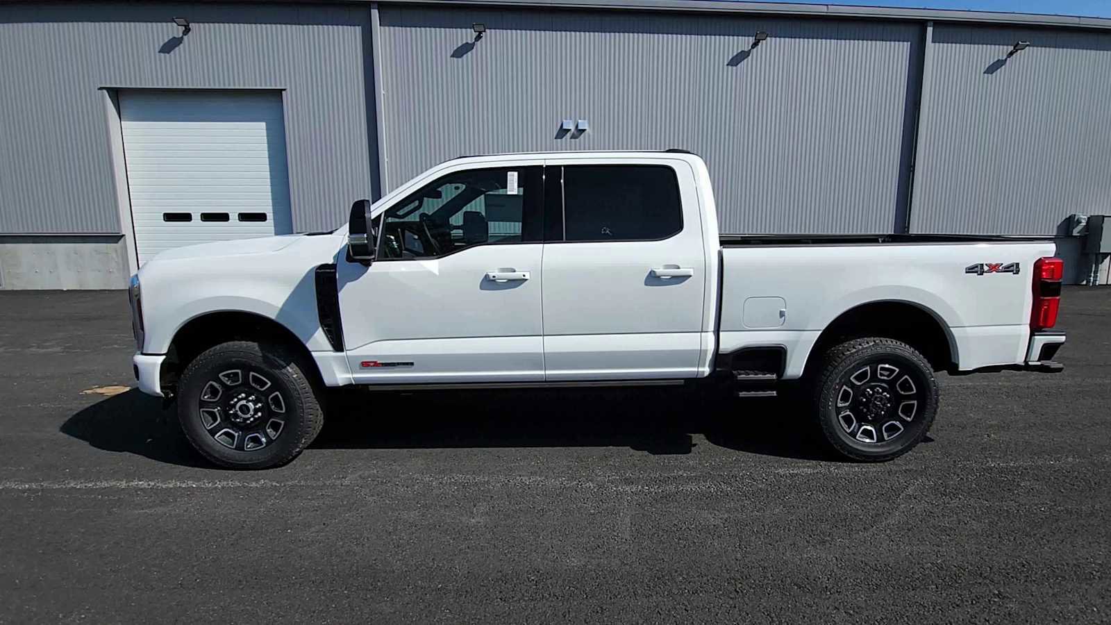 New 2026 Ford F250 Platinum image 5