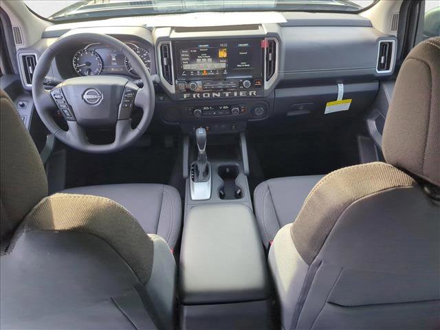 New 2025 Nissan Frontier SV w/ SV Convenience Package image 15