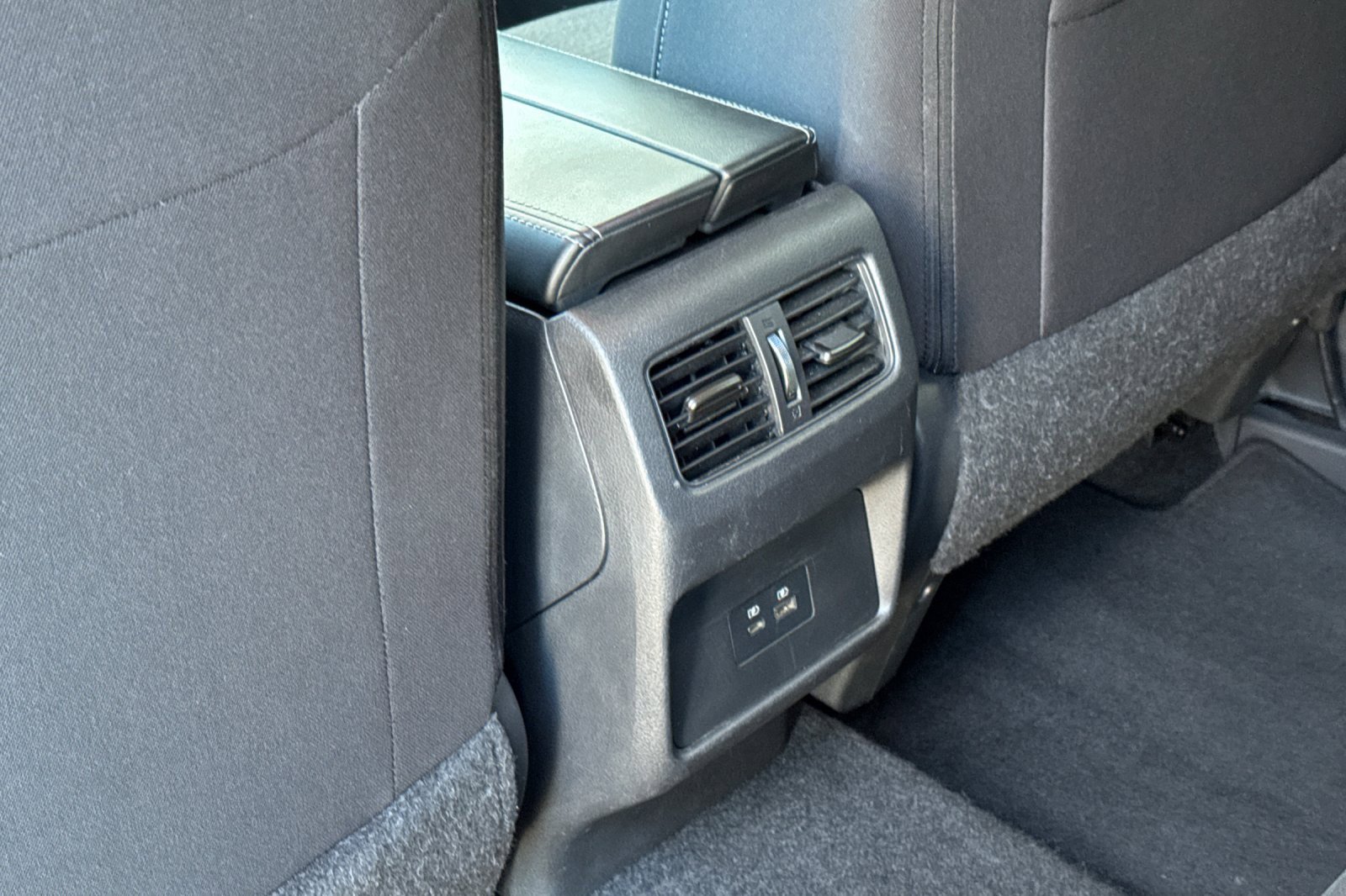 Certified 2023 Nissan Rogue SV image 14