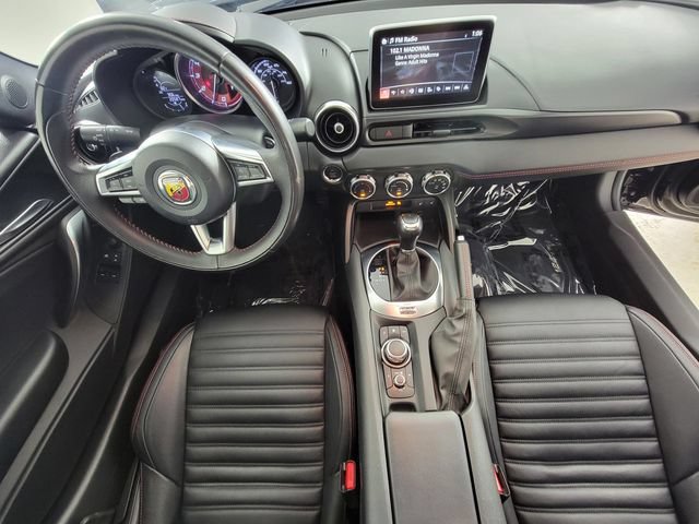 Used 2020 FIAT 124 Spider Abarth w/ Convenience Group RWD image 17
