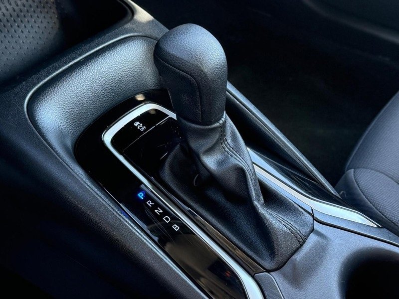Used 2024 Toyota Corolla LE image 17