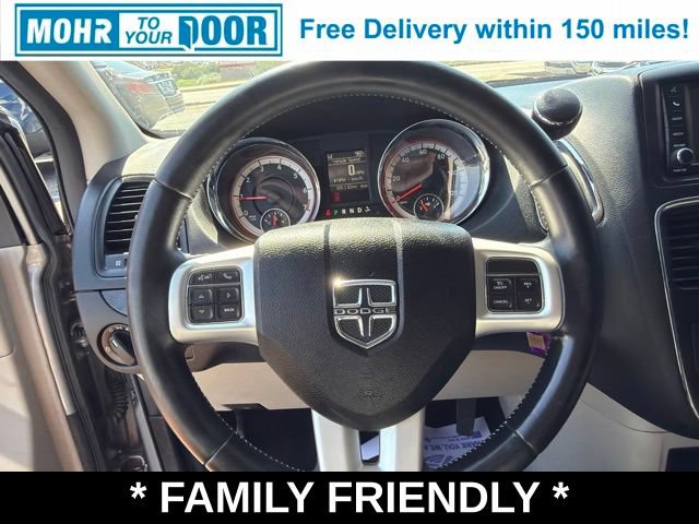 Used 2018 Dodge Grand Caravan SE w/ UConnect Hands-Free Group FWD image 21