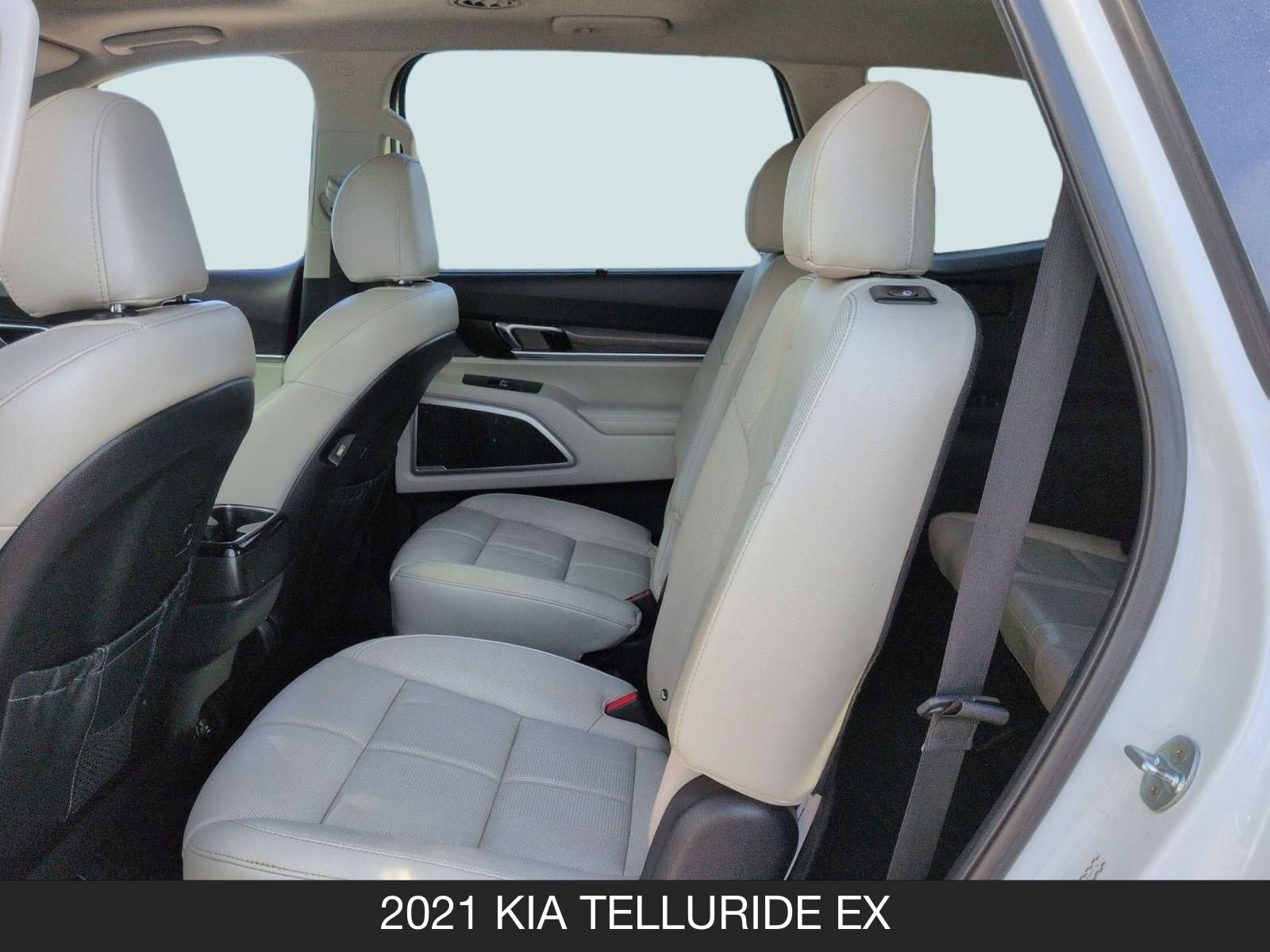 Used 2021 Kia Telluride EX w/ EX Premium Package image 16