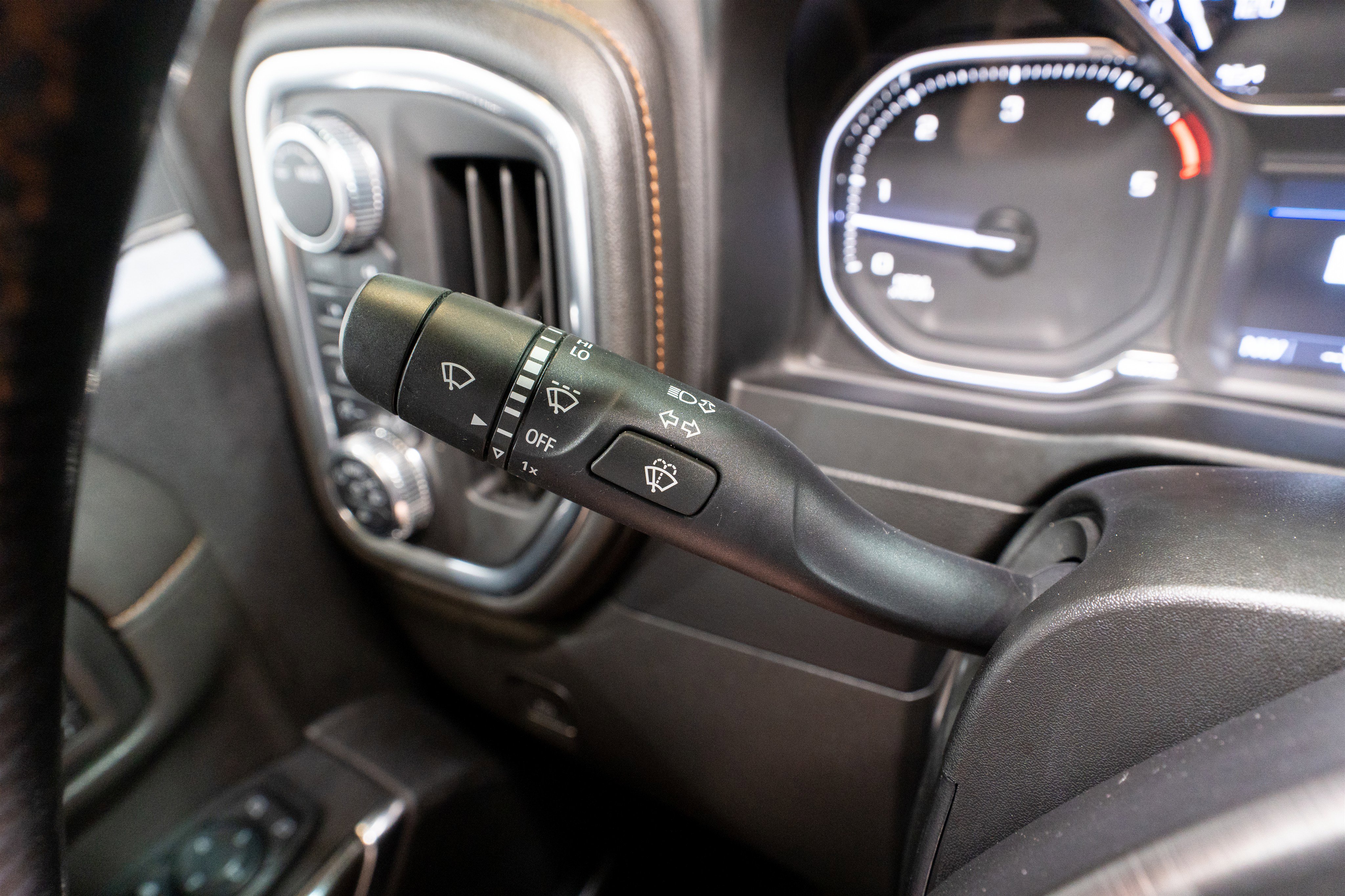 Used 2022 GMC Sierra 2500 AT4 w/ AT4 Preferred Package image 35