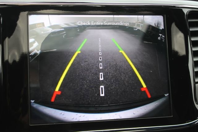Used 2020 Jeep Grand Cherokee Altitude AWD/4WD image 8