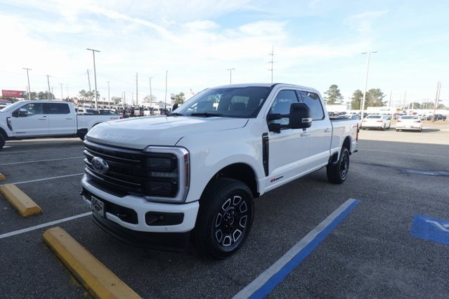 New 2025 Ford F250 Platinum image 2