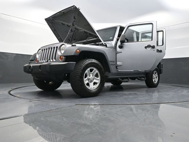 Used 2013 Jeep Wrangler Unlimited Sport w/ Connectivity Group image 29