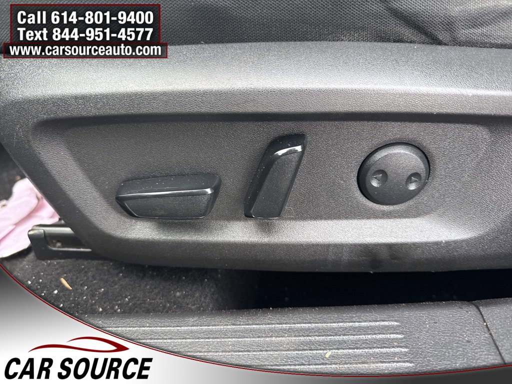 Used 2021 Nissan Rogue SV image 16