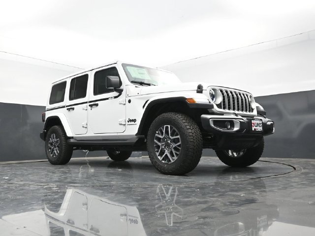 New 2026 Jeep Wrangler Unlimited Sahara AWD/4WD image 38