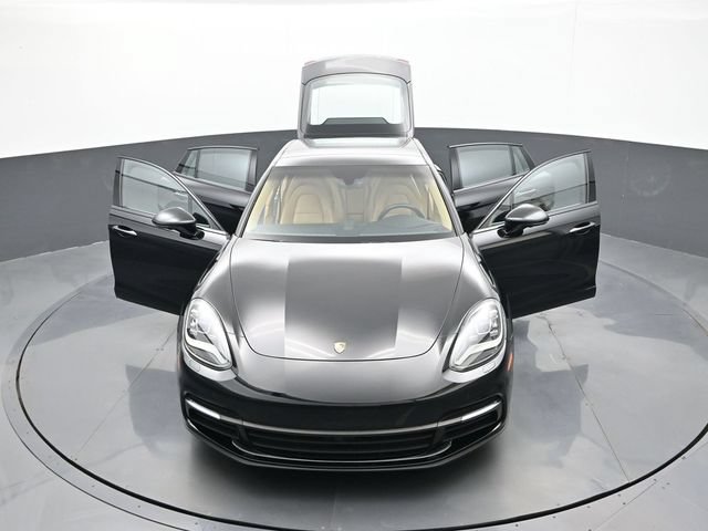 Certified 2018 Porsche Panamera image 32