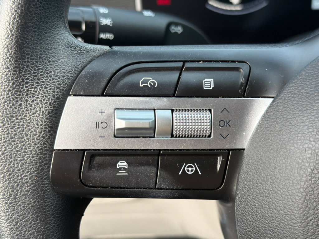 Used 2025 Hyundai Tucson SEL FWD image 25