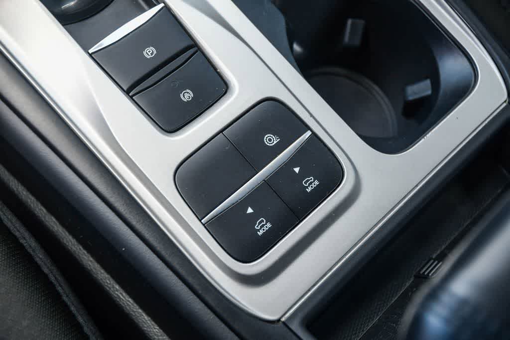 Used 2022 Ford Explorer XLT RWD image 21