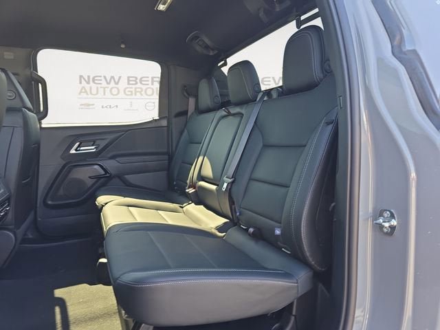 New 2026 Chevrolet Silverado EV LT w/ Premium Package AWD/4WD image 13