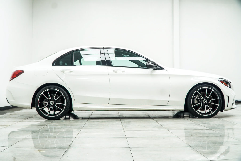 Used 2021 Mercedes-Benz C 300 Sedan w/ AMG Line image 11