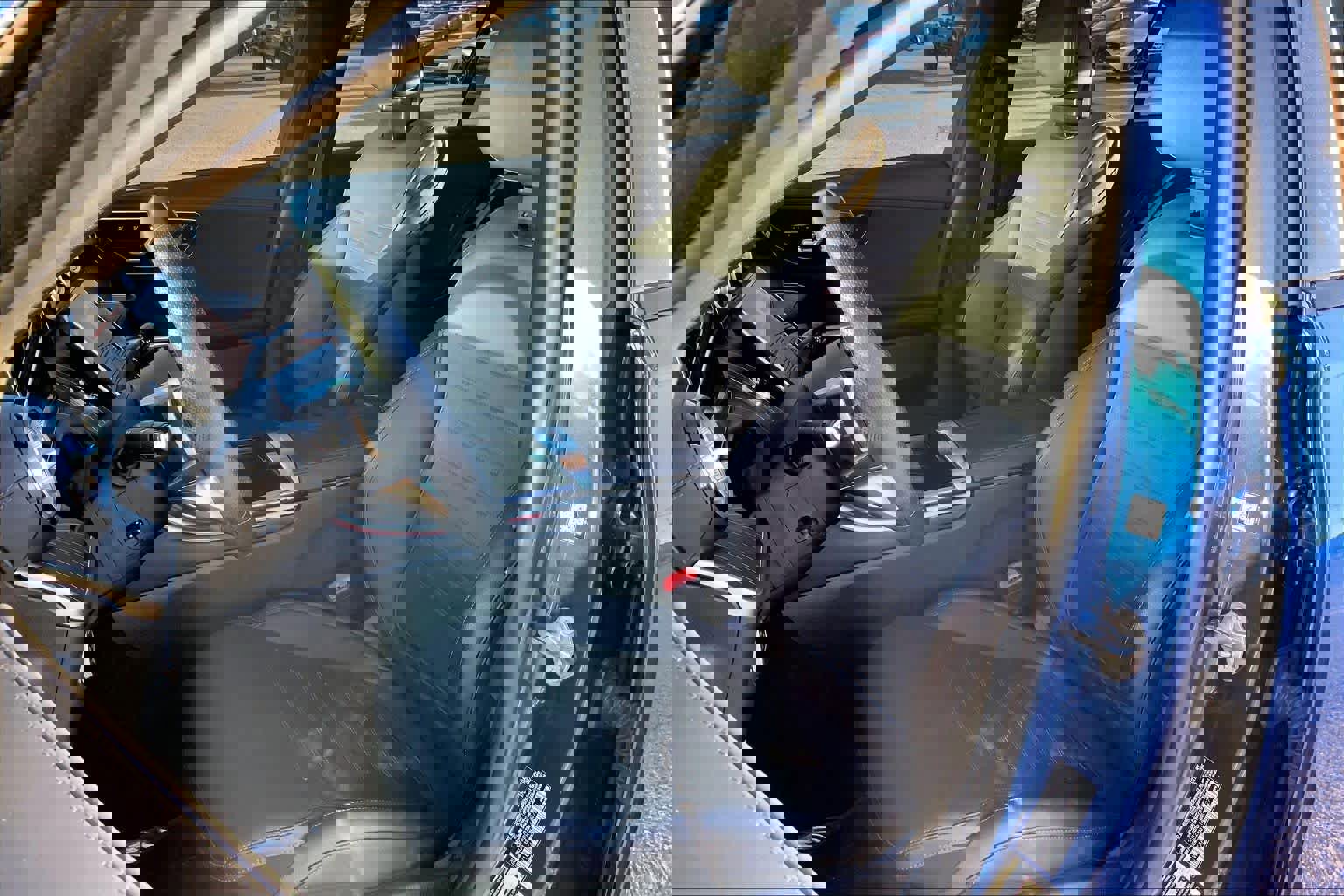 Used 2023 Mercedes-Benz C 300 Sedan image 7