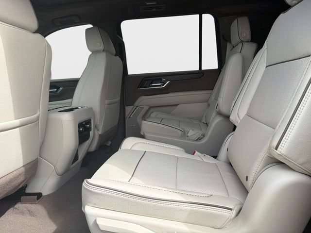 New 2026 GMC Yukon XL Denali w/ Sun & Power Step Package AWD/4WD image 12