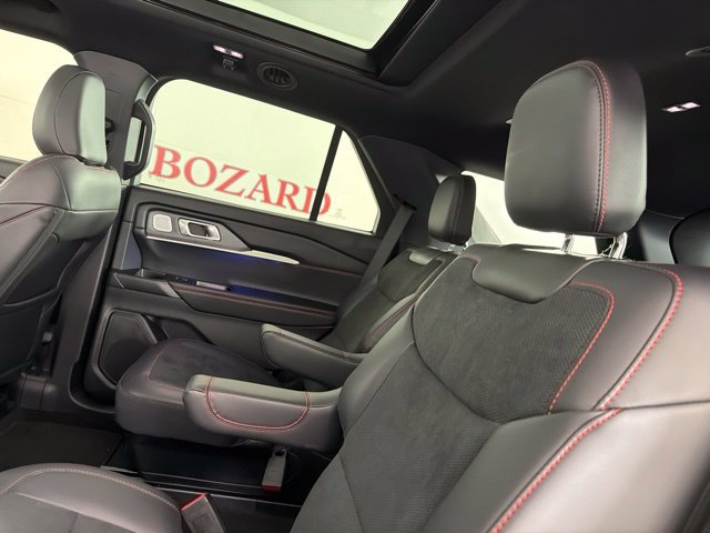 Used 2026 Ford Explorer ST w/ Sun And Sound Package AWD/4WD image 31