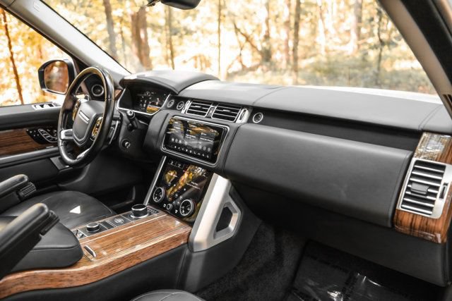 Used 2019 Land Rover Range Rover Autobiography AWD/4WD image 24