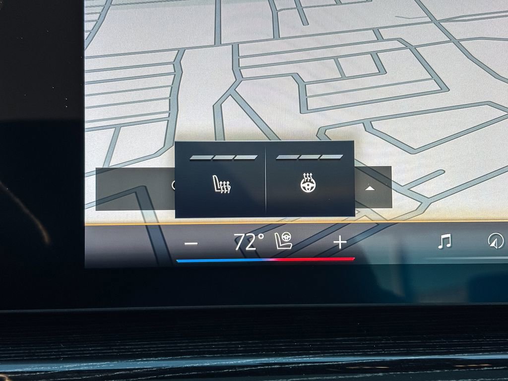 New 2026 BMW 740i xDrive w/ Premium Package image 19