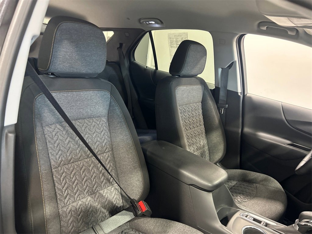 Used 2023 Chevrolet Equinox LT image 35