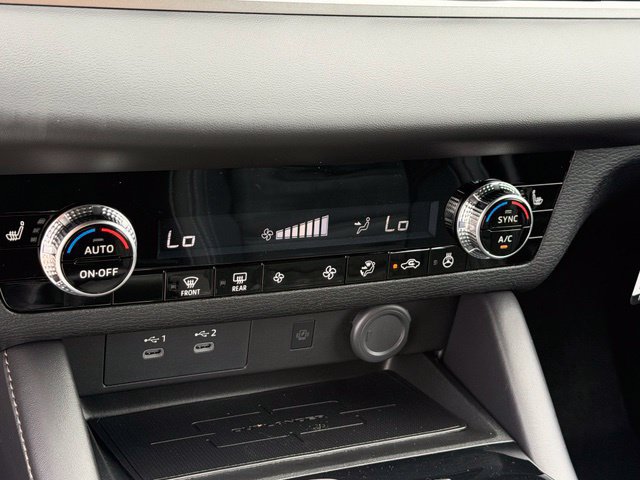 New 2026 Mitsubishi Outlander LE FWD image 27