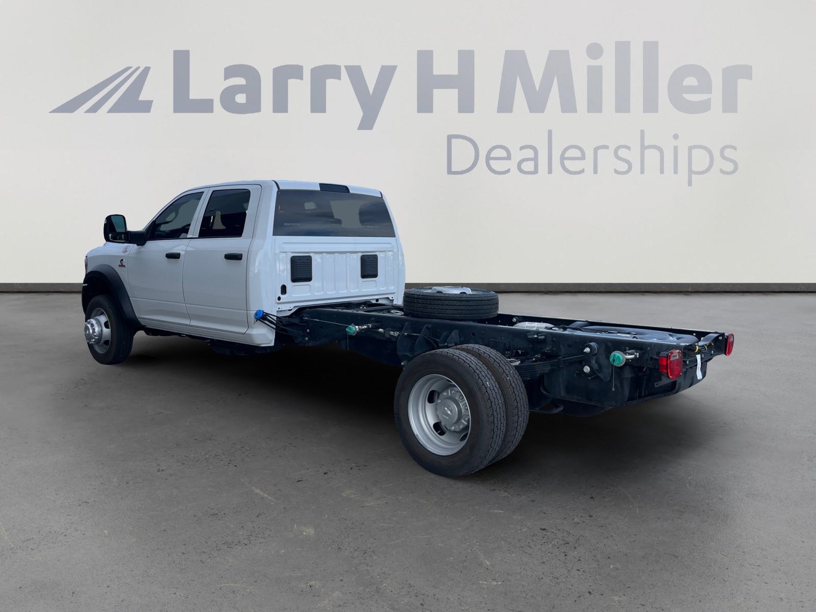 New 2026 RAM 5500 Tradesman image 3