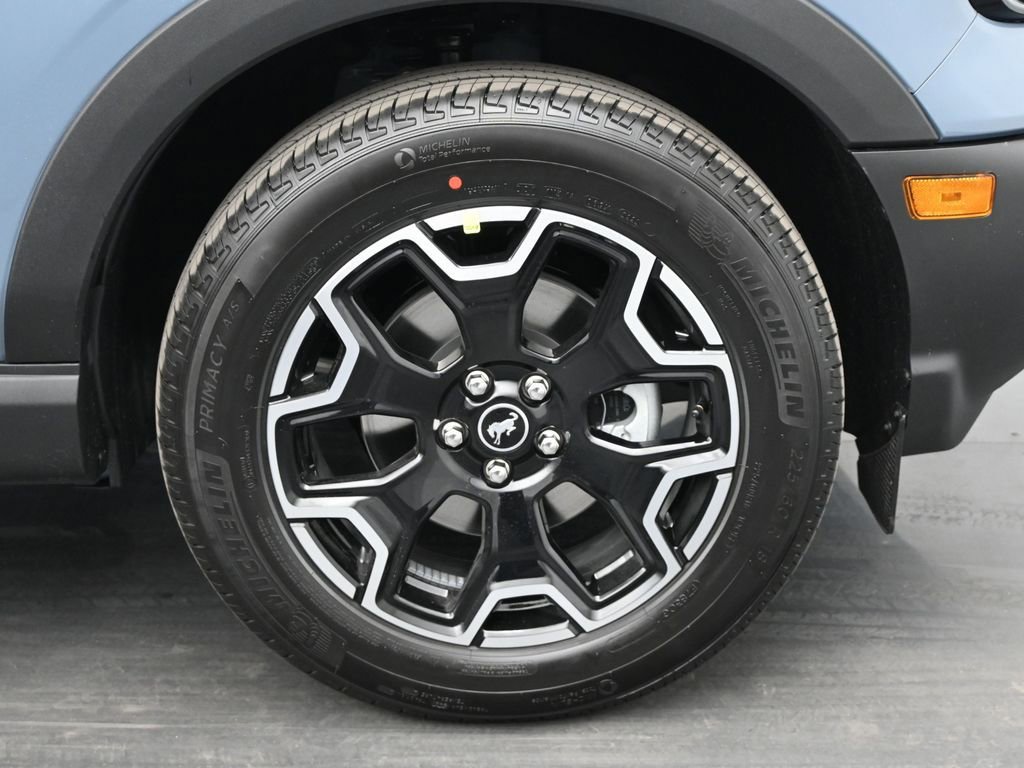 New 2026 Ford Bronco Sport Outer Banks image 24