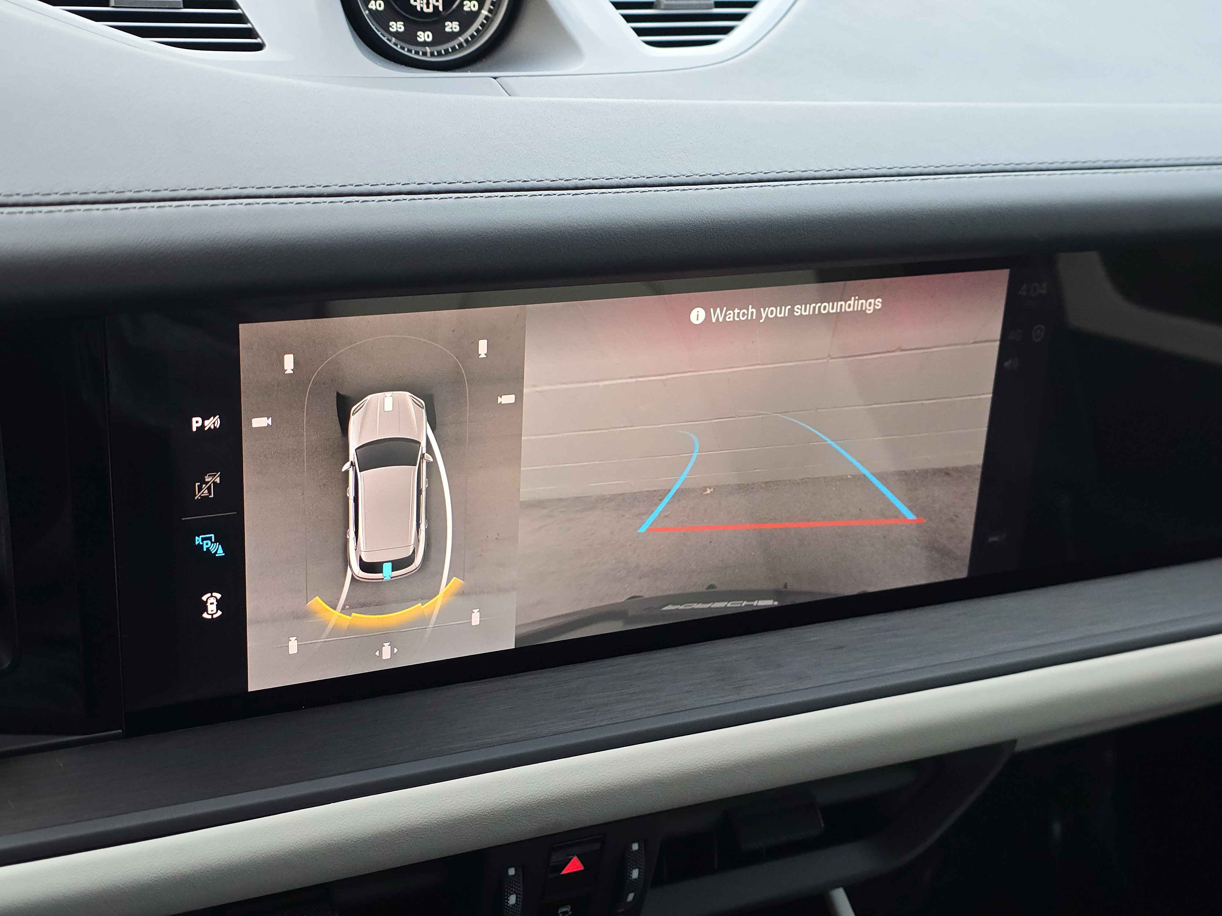 New 2026 Porsche Cayenne GTS image 13