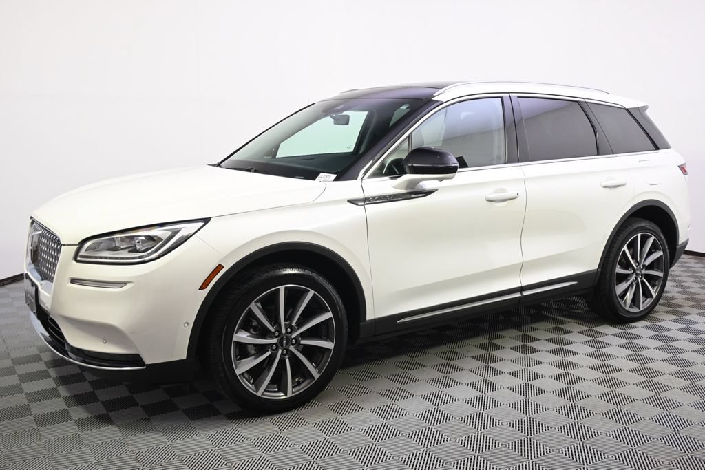 Used 2020 Lincoln Corsair Reserve w/ Equipment Group 201A AWD/4WD image 2