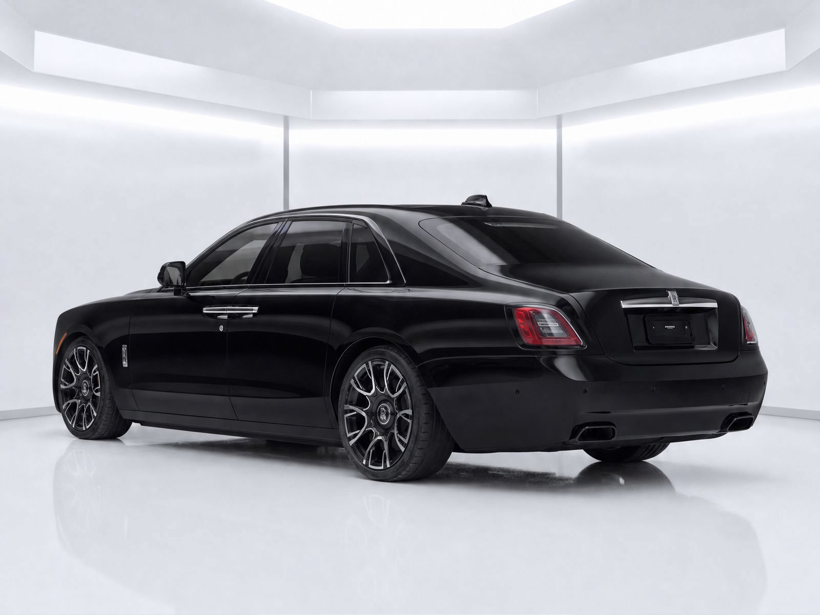 Used 2024 Rolls-Royce Ghost Black Badge AWD/4WD image 5