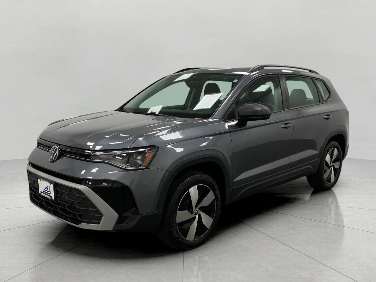Used 2025 Volkswagen Taos S AWD/4WD image 9