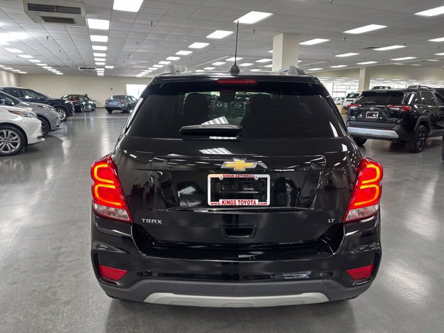 Used 2020 Chevrolet Trax LT FWD image 6