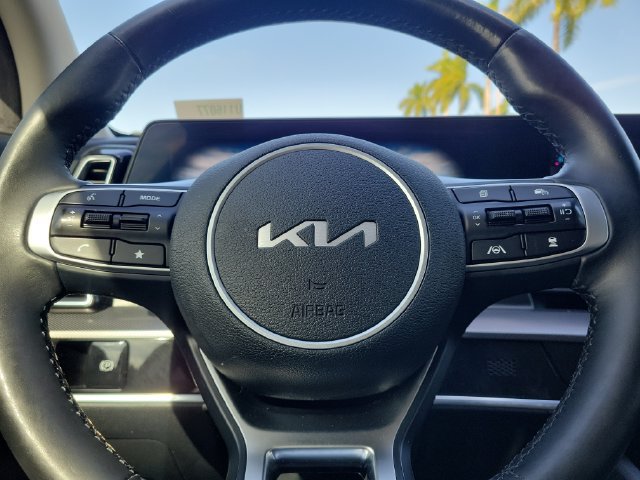 Used 2023 Kia Sportage SX FWD image 33