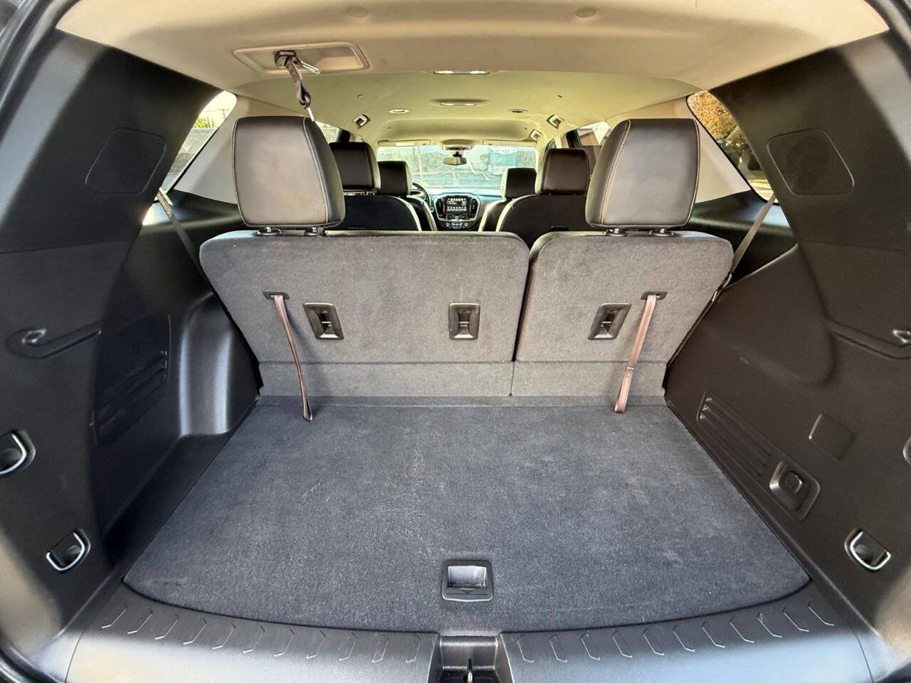 Used 2019 Chevrolet Traverse RS AWD/4WD image 17